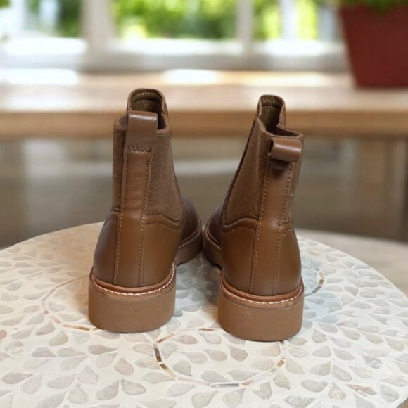 VINCE Rue Tan Leather Chelsea Boots Women’s 6M Water‑Repellent Lug Sole Womens 6 - Picture 4 of 7